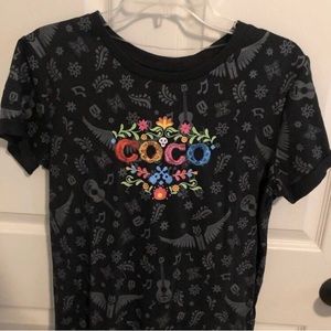 Disney Pixar Coco Embroidered T-Shirt L
